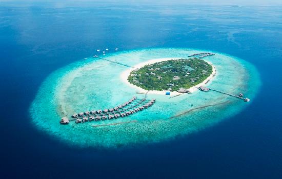 Shopping in Maldives is popular among Chinese rich travelers